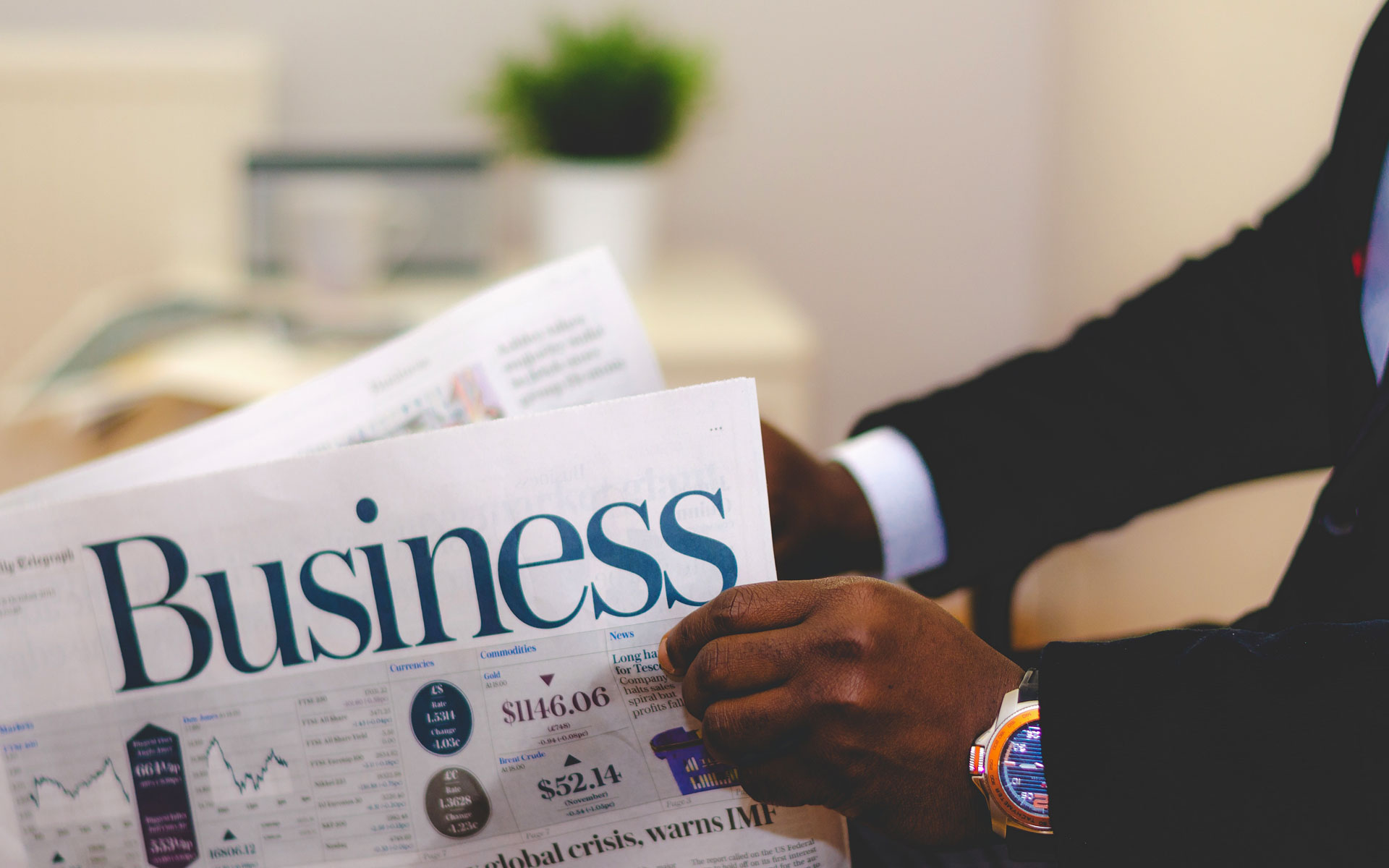 loggcity - most-influential business leader